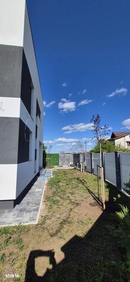 Casă cu 4 camere cu Teren 321 Mp în Balotești