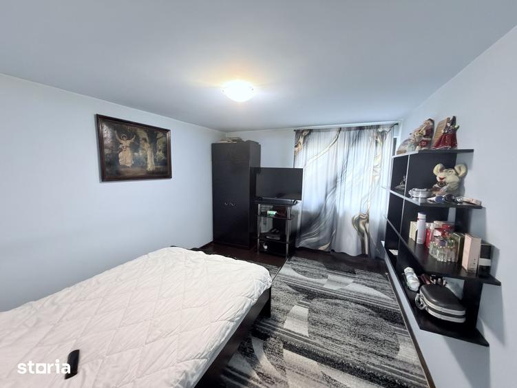 Casă cu 5 camere cu Teren 504 Mp în Central