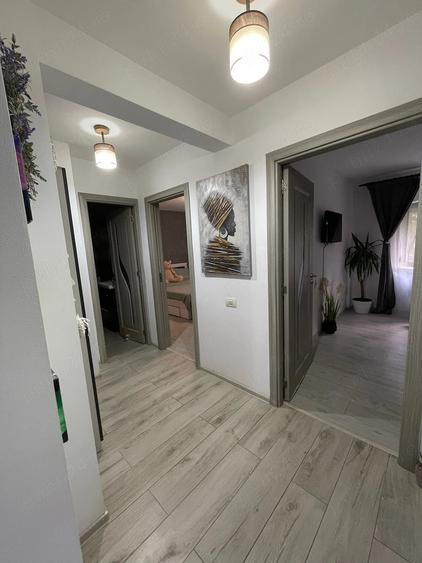 Apartament cu 3 camere decomandat în Doamna Ghica