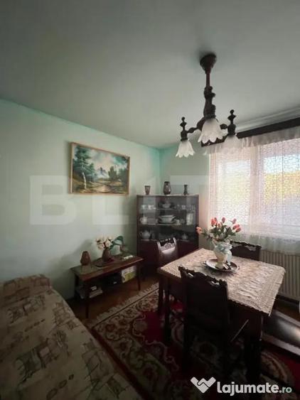 Apartament cu 2 camere decomandat în Dâmbu Pietros