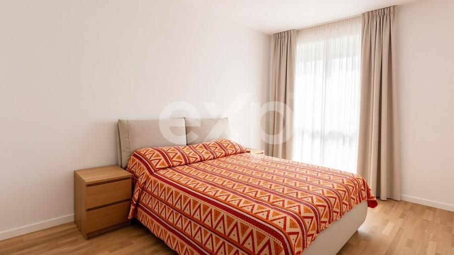 Apartament cu 2 camere semidecomandat, mobilat în Central