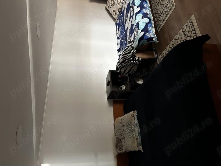 Casă cu 4 camere cu Teren 1070 Mp în Poiana