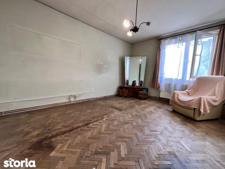 Apartament cu 3 camere în Astra