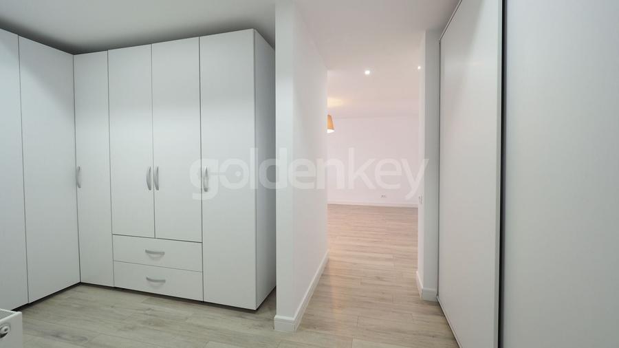 Duplex cu 8 camere cu Canalizare în Pipera