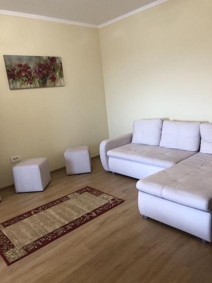 Apartament cu 2 camere decomandat în Spitalul Județean