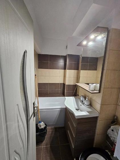 Garsonieră decomandată în Exterior Vest