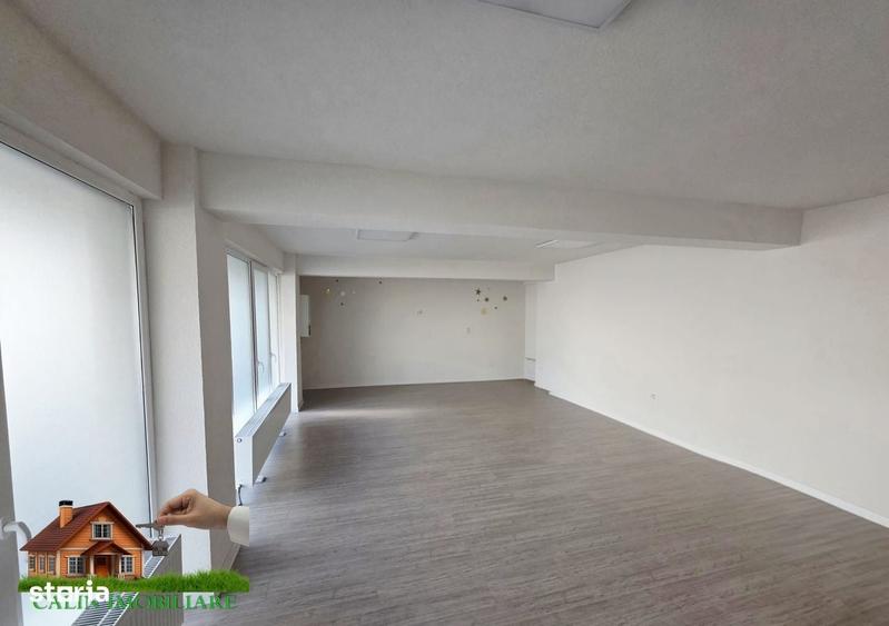 Spațiu comercial, de 210 mp, în Nicolina