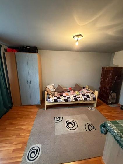 Casă cu 4 camere în Sânmartin