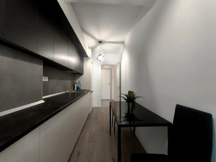 Apartament cu 2 camere decomandat, mobilat în Theodor Pallady