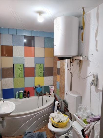 Casă cu 2 camere cu Teren 500 Mp în Pădureni