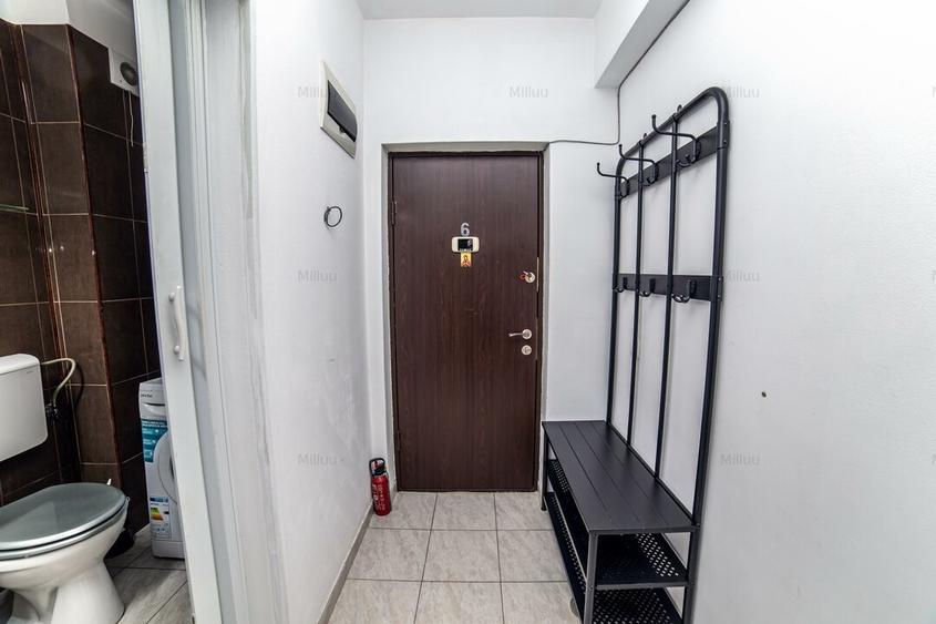 Apartament cu 3 camere semidecomandat, mobilat în Crângași