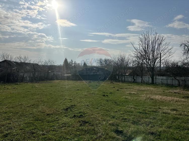 Casă cu 3 camere cu Teren 2609 Mp în Bârgăuani
