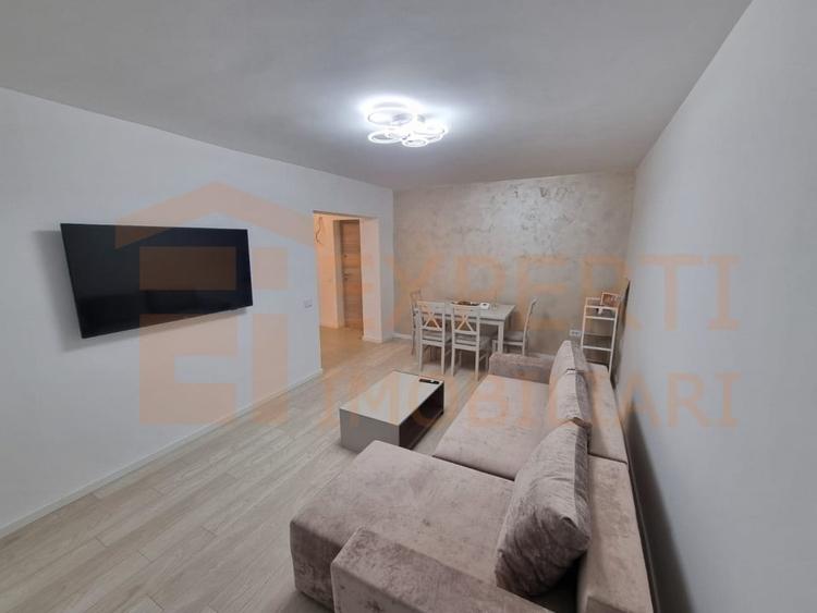 Apartament cu 2 camere decomandat, mobilat în Tomis II