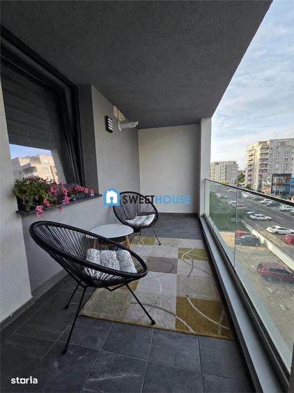 Apartament cu 2 camere decomandat în Noua