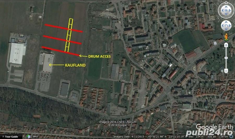 Teren de 4300 mp, în Central