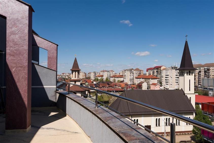 Apartament cu 2 camere decomandat în Nufărul