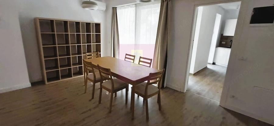Apartament cu 4 camere decomandat în Armeneasca