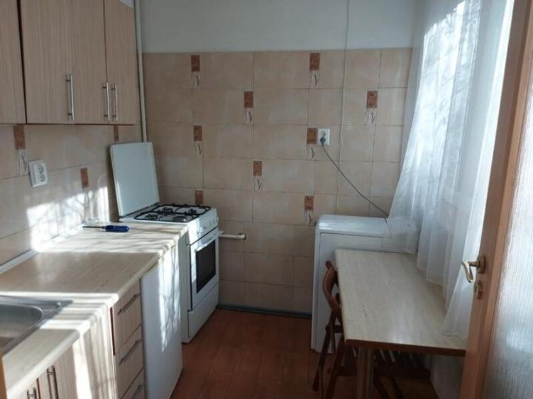 Garsoniera de Inchiriat in Zona Sala Palatului cu centrala de Imobil - 6
