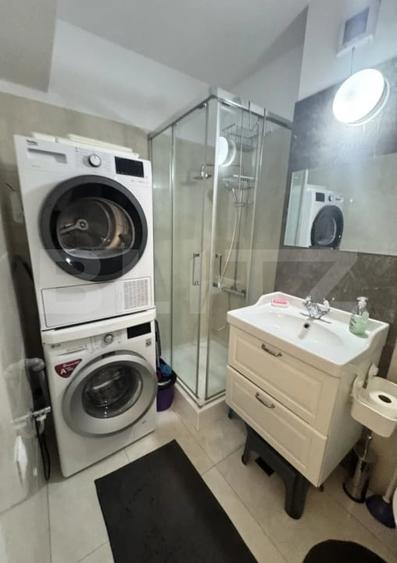 Apartament cu 3 camere decomandat, mobilat în Cug
