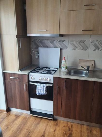 Apartament cu 2 camere decomandat în Florești