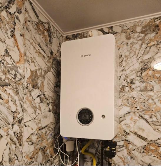 Casă individuală cu 4 camere cu Teren 33000 Mp în Valea Șurii