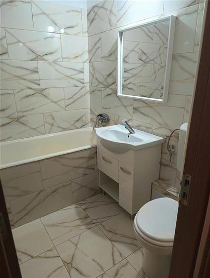 Apartament cu 3 camere decomandat în Mihai Bravu