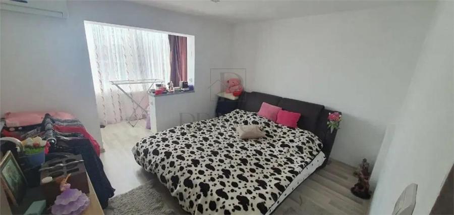 Apartament cu 3 camere decomandat, mobilat în Fabric