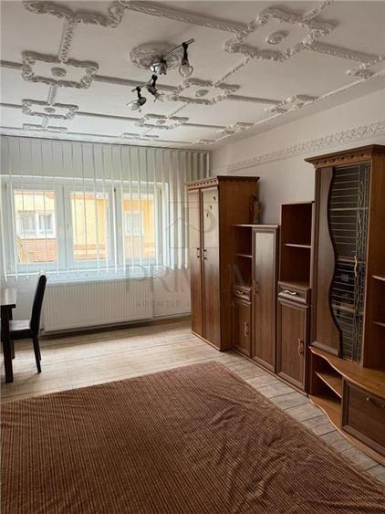 Apartament cu 3 camere decomandat, mobilat în Lipovei — fotografia 1