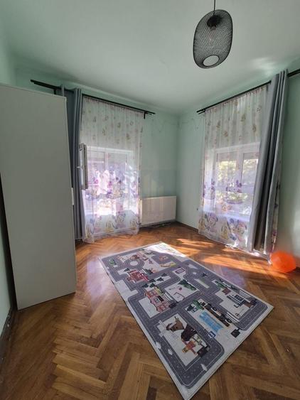 Apartament cu 3 camere în Calea Călărașilor