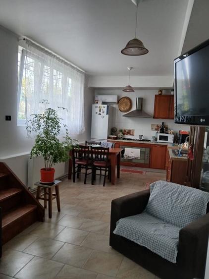 Casă cu 3 camere în Găgești