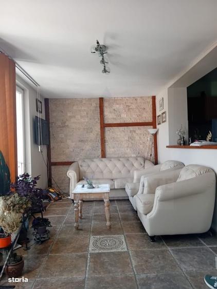 Casa cu etaj 113 mp utili curte libera 350mp garaj cu pod Gusterita - 3
