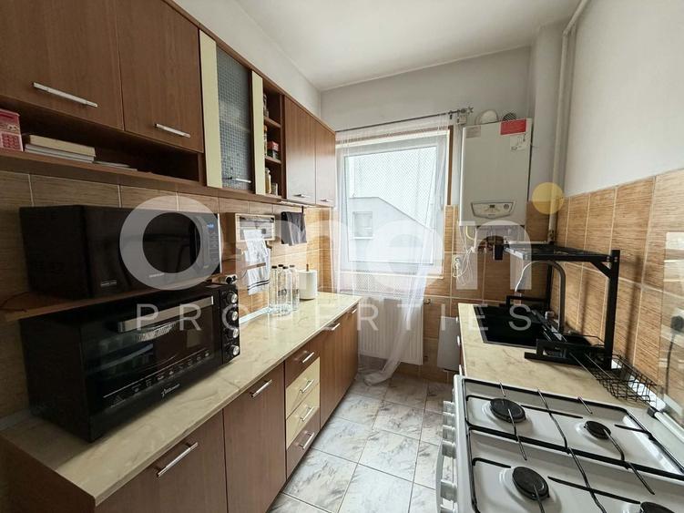 Apartament cu 2 camere decomandat, mobilat în Vest