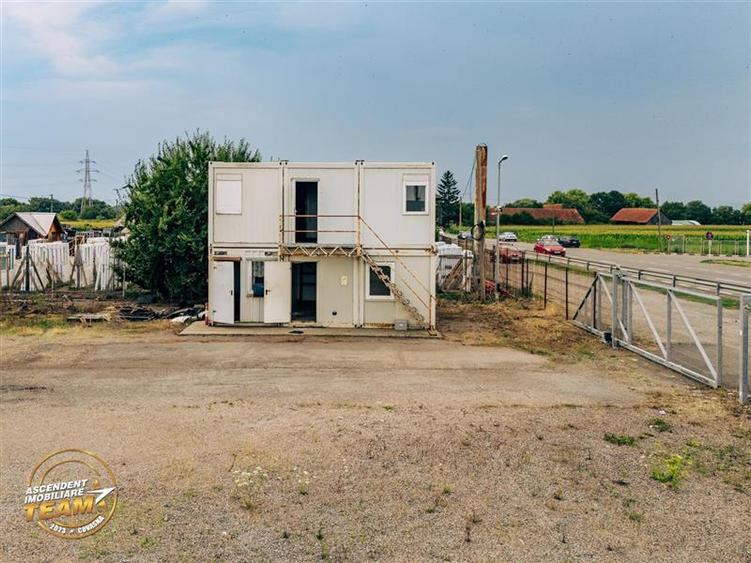 Teren Construcții intravilan de 7000 mp, în Chichiș