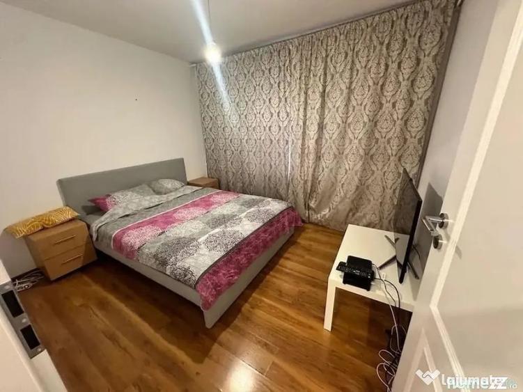 Apartament cu 3 camere semidecomandat în Sebastian