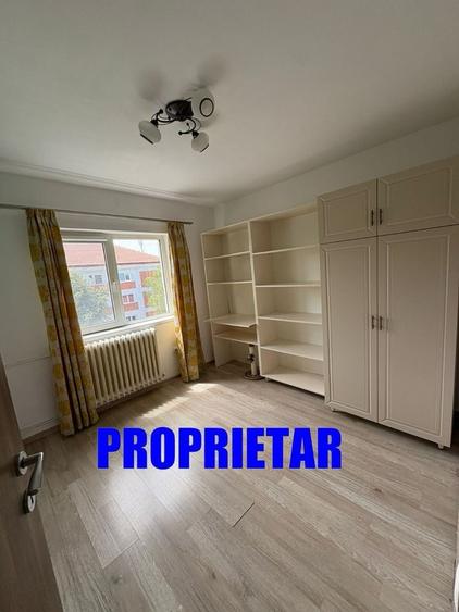 Apartament cu 3 camere decomandat în Bucovina
