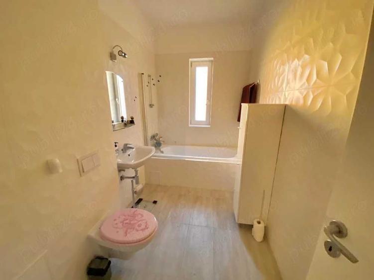 Apartament cu 2 camere semidecomandat în Giroc