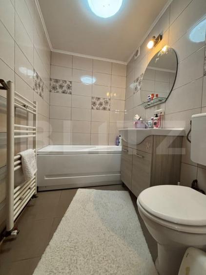 Apartament cu 2 camere semidecomandat în Micro 5