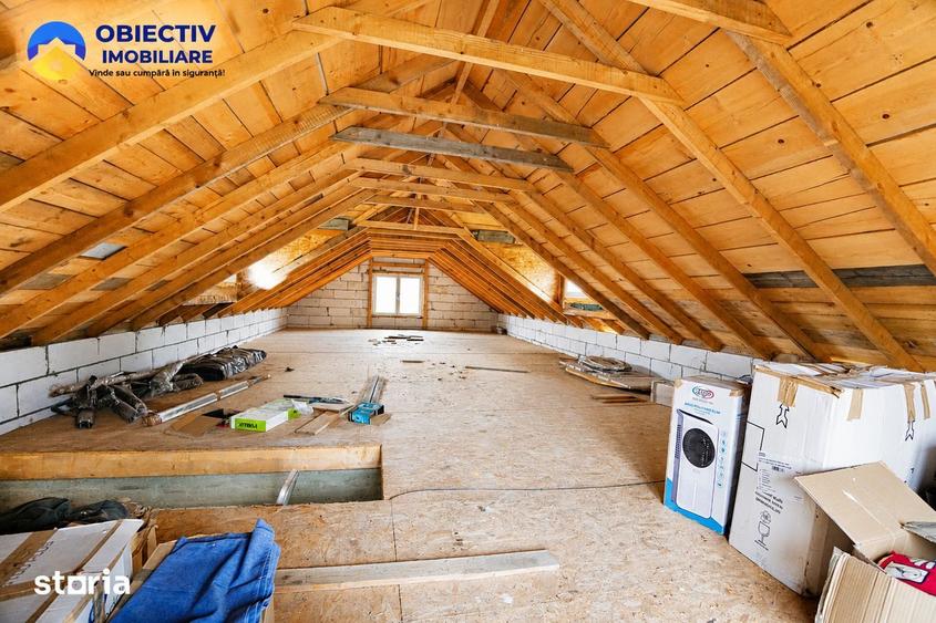 Casă cu 3 camere cu Teren 2335 Mp în Bodești