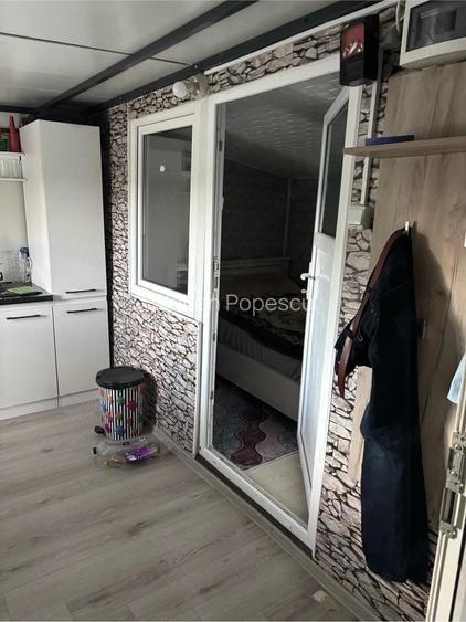 vand cabana cu utilitati si numar de casa tot