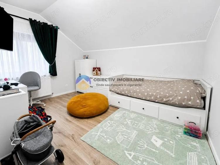 Casă cu 4 camere cu Teren 197 Mp în 1 Mai