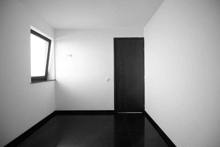 Casă cu 4 camere cu Teren 169 Mp în Central