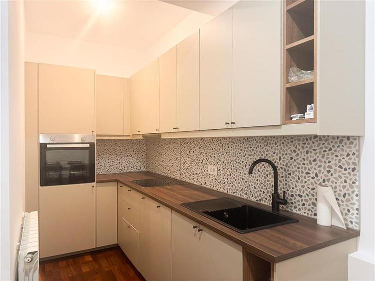 Apartament cu 3 camere decomandat, mobilat în Herăstrău