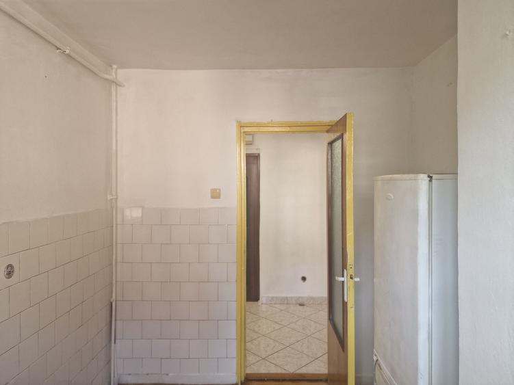 Apartament cu 2 camere decomandat în Mărăței