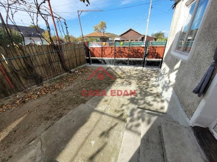 Casă cu 4 camere cu Teren 547 Mp în Măgureni