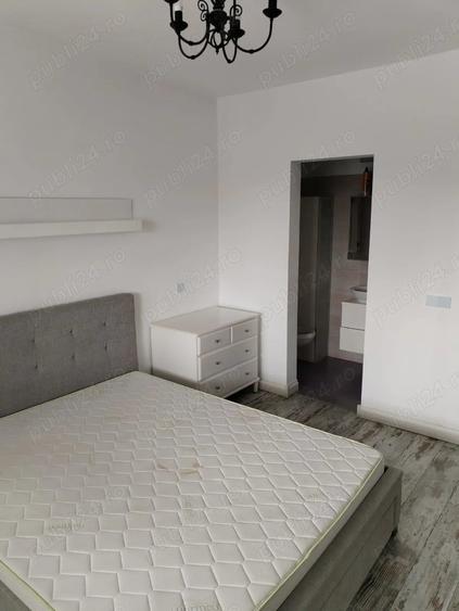 Apartament cu 4 camere decomandat în Centrul Vechi