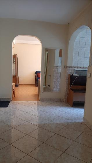 Apartament cu 2 camere decomandat, mobilat în Rahova