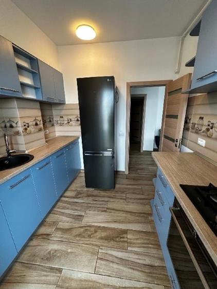 Apartament cu 4 camere decomandat, mobilat în Unirii