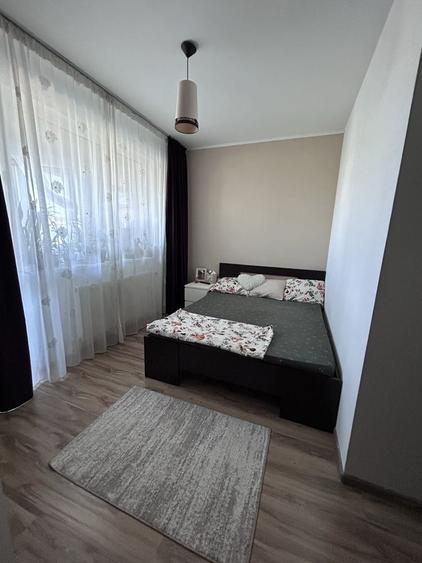 Inchiriez Apartament 2 camere - 3
