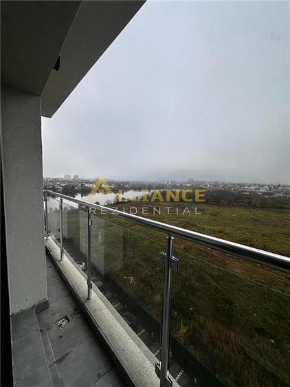 Apartament cu 3 camere decomandat în Fundeni