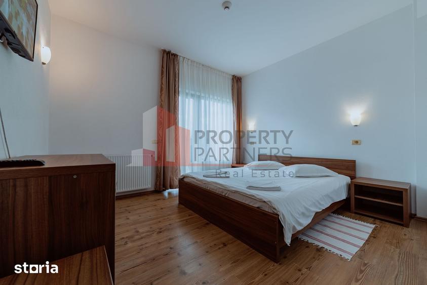 Casă cu Teren 2371 Mp în Bran